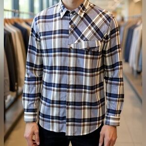 Vans Men’s Blue Plaid Flannel Style Long sleeve Button Down Shirt Size M